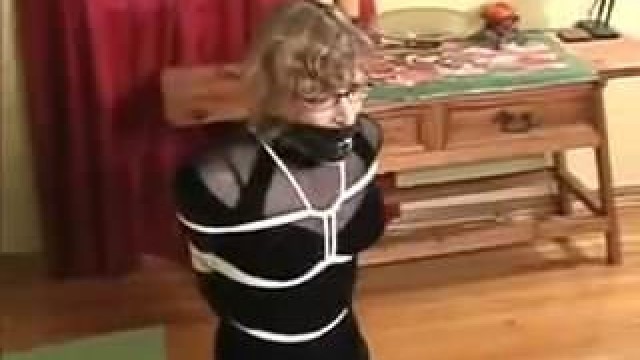 slave sissy in bondage
